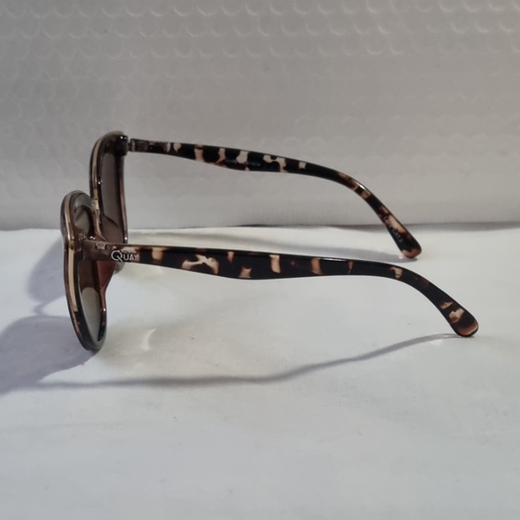 Quay Australia My Girl Sunglasses - Picture 3 of 7